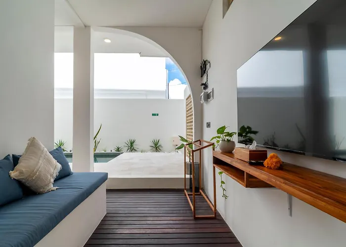 Rhea - Where Every Detail Tells A Story Villa *